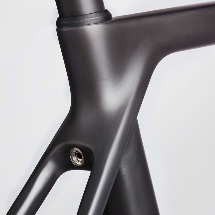 Ultimate CF SL 8 Ultimate CF SL 8