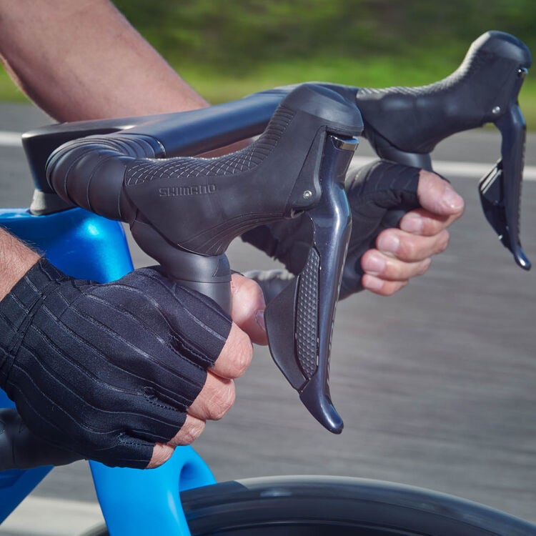 Aeroad CF SLX 8 Disc Di2 Aeroad CF SLX 8 Disc Di2