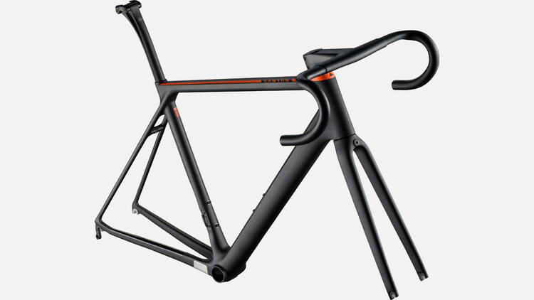 Ultimate CF Evo Frameset Mechanical Ultimate CF Evo Frameset Mechanical