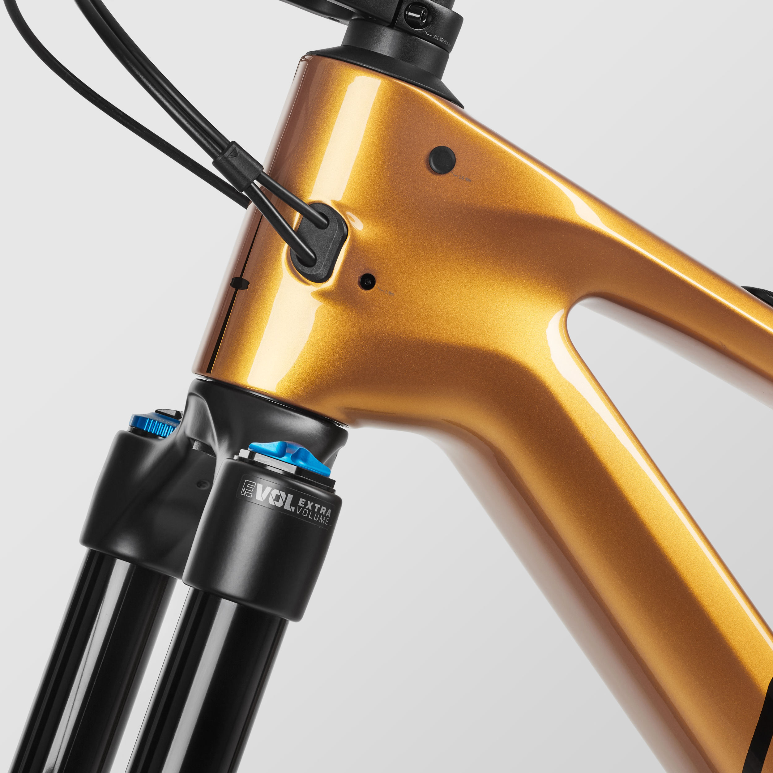 Spectral CF 8 CLLCTV