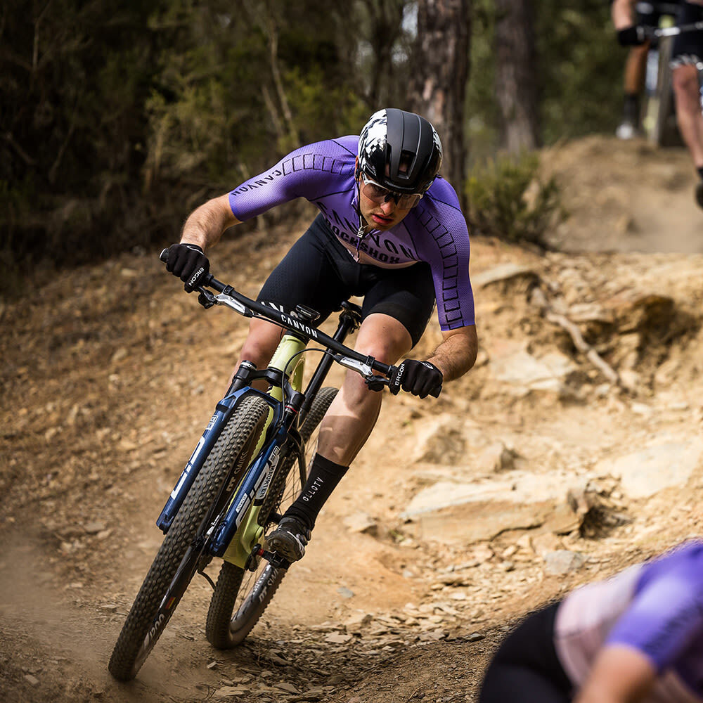 Lux World Cup CFR AXS