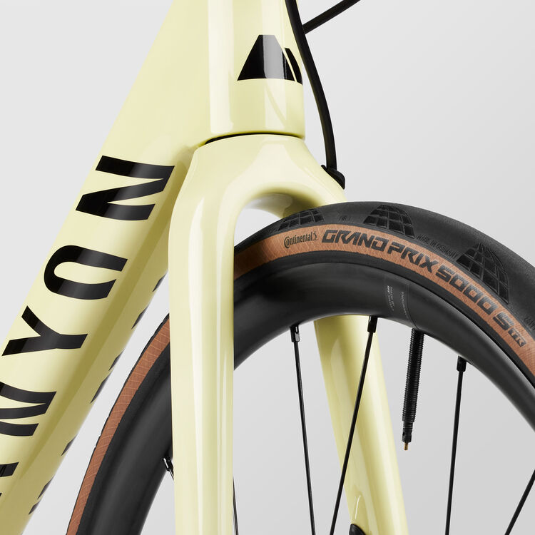 Endurace CF SL 8 Di2 Endurace CF SL 8 Di2