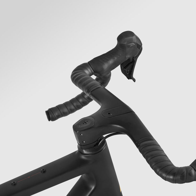 Grail CF SLX 8 Di2 Grail CF SLX 8 Di2