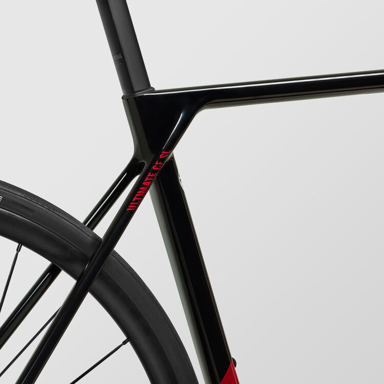 Ultimate CF SL 7 Di2 Ultimate CF SL 7 Di2