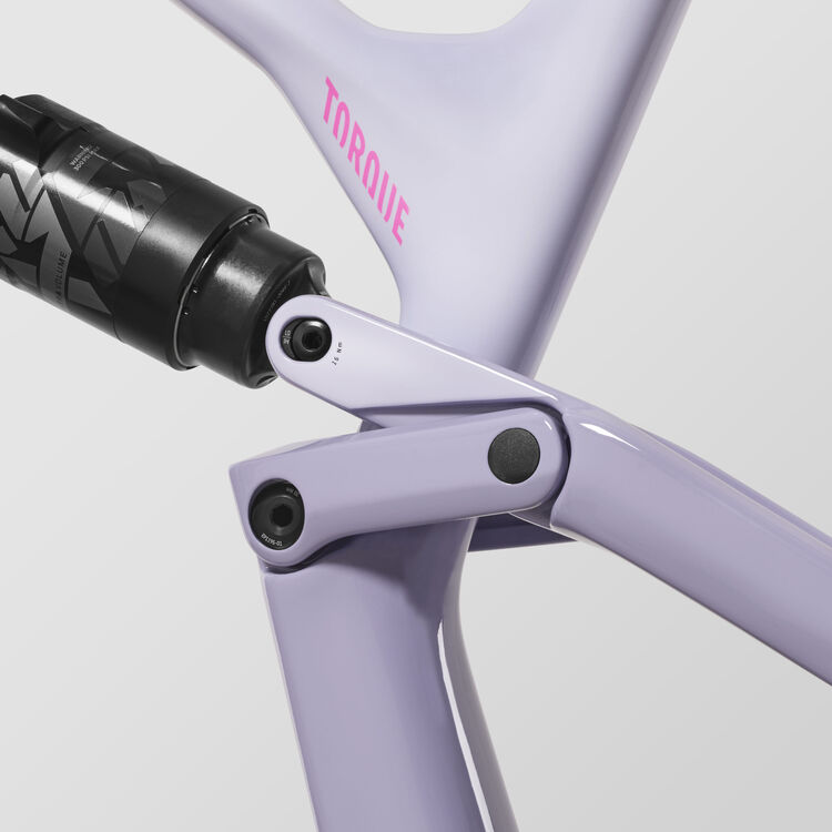 Torque CF 8 Torque CF 8