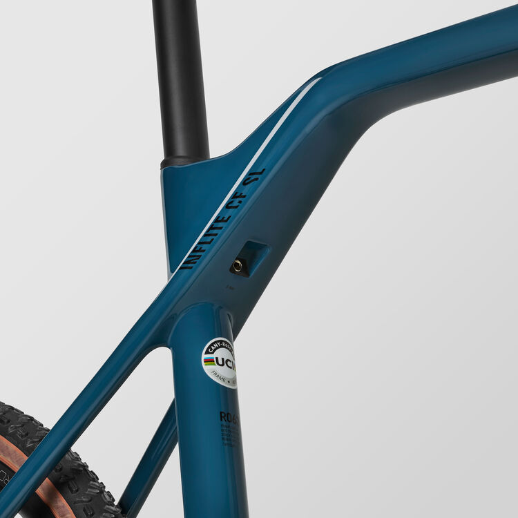 Inflite CF SL 5 Inflite CF SL 5