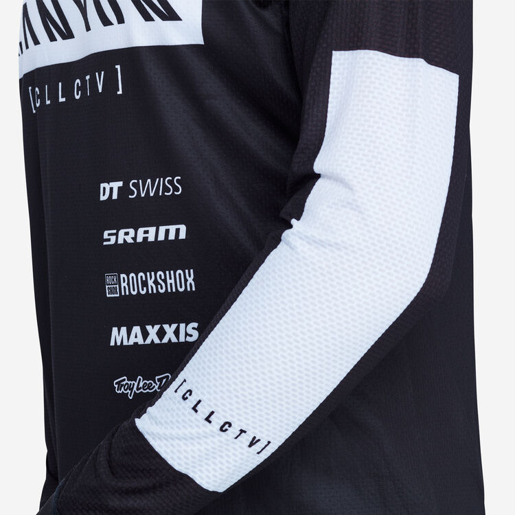 Canyon CLLCTV Hooded MTB Jersey Canyon CLLCTV Hooded MTB Jersey
