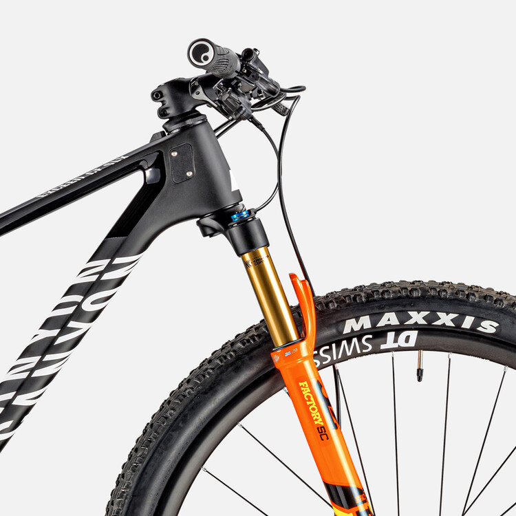 Exceed CF SLX 9.0 Race Exceed CF SLX 9.0 Race