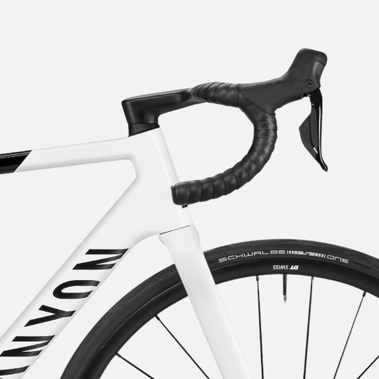 Ultimate CF SL 7 Di2 Ultimate CF SL 7 Di2