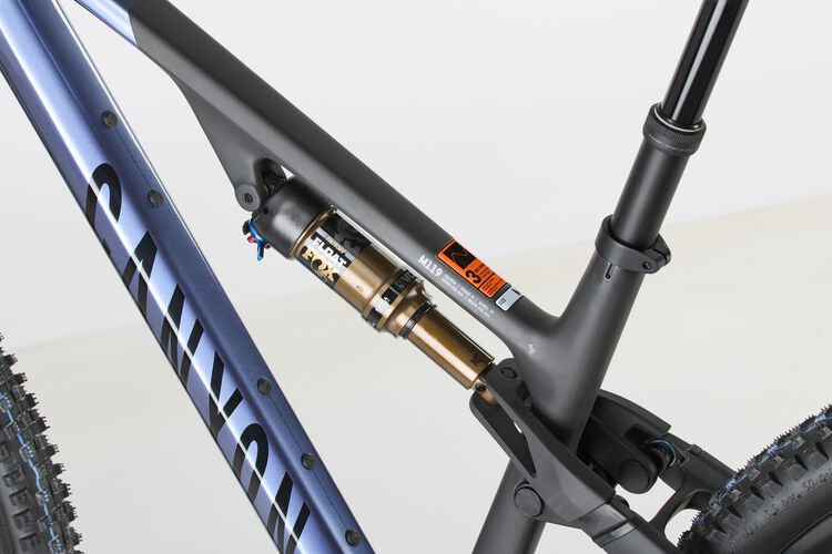 Neuron CF 9 Neuron CF 9