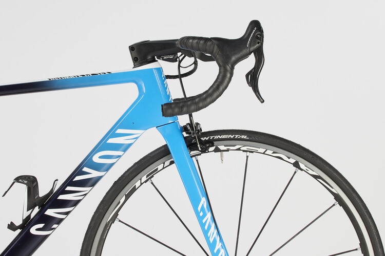 Ultimate CF SLX 9 Team Movistar  Ultimate CF SLX 9 Team Movistar