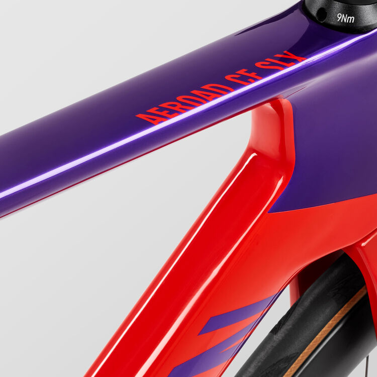 Aeroad CF SLX 8 Disc eTap Aeroad CF SLX 8 Disc eTap