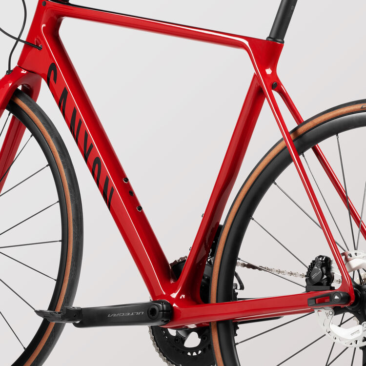 Ultimate CF SL 8 Disc Di2 Ultimate CF SL 8 Disc Di2