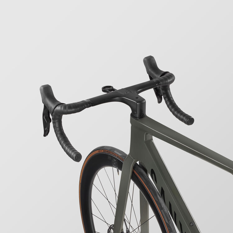 Aeroad CF SLX 7 AXS Aeroad CF SLX 7 AXS