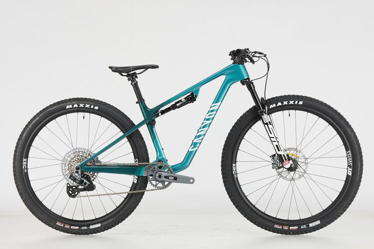 Lux World Cup CF 9 Lux World Cup CF 9