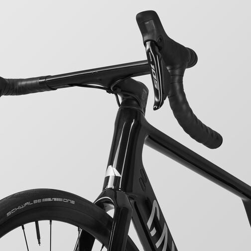Endurace CF 7 Di2 Endurace CF 7 Di2