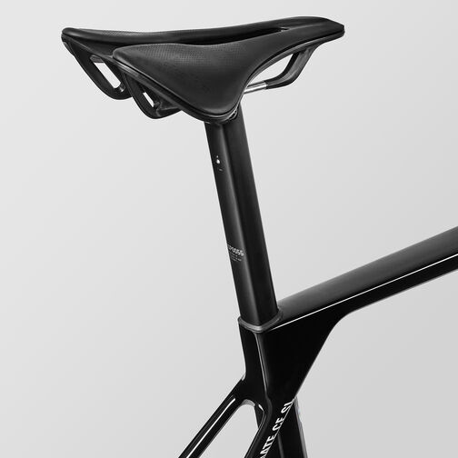 Ultimate CF SL 7 Ultimate CF SL 7