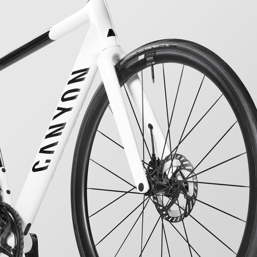 Ultimate CF SL 8 Di2 Ultimate CF SL 8 Di2