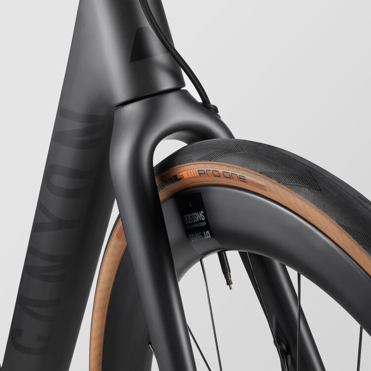 Endurace CF SLX 9 DISC Di2 Endurace CF SLX 9 DISC Di2