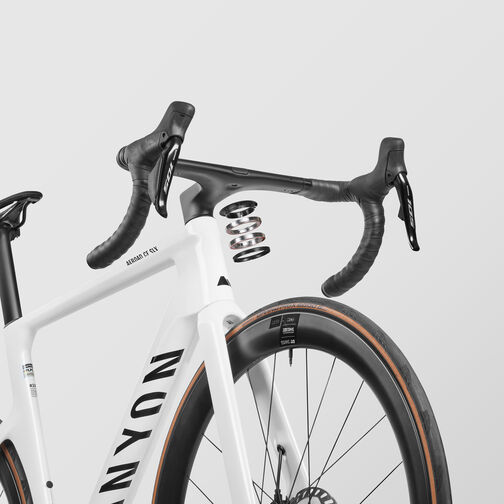 Aeroad CF SLX 7 Di2 Aeroad CF SLX 7 Di2