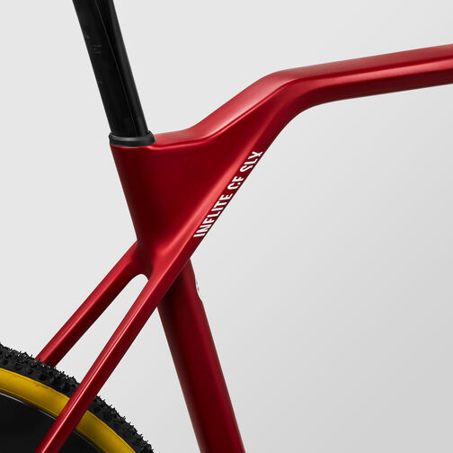 Inflite CF SLX 9 MVDP Inflite CF SLX 9 MVDP