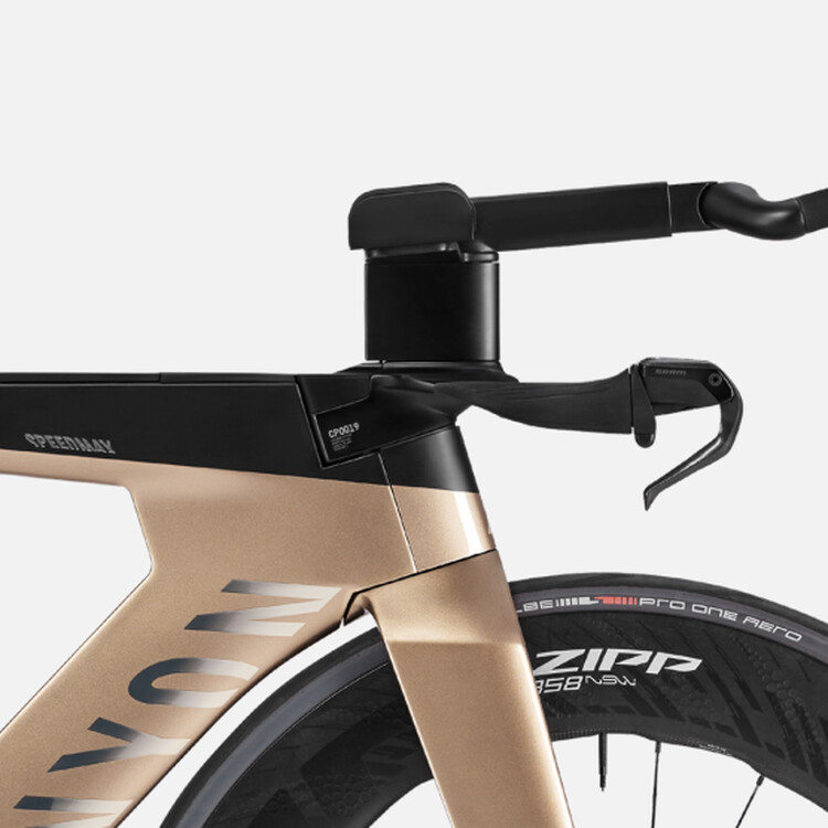 Speedmax CFR AXS Speedmax CFR AXS