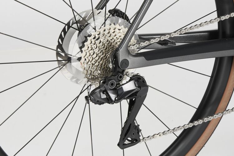 Endurace CF SLX 8 Di2 Endurace CF SLX 8 Di2