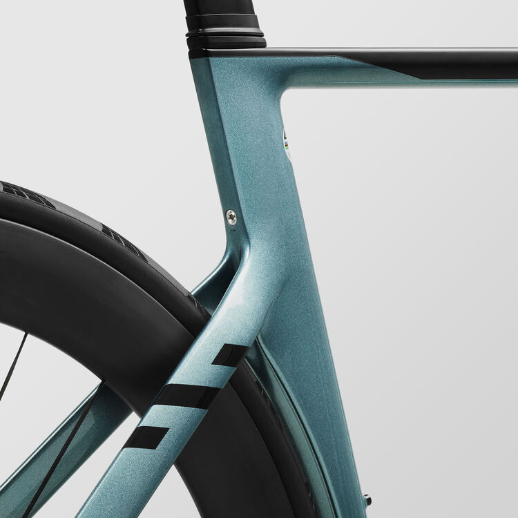 Aeroad CFR Disc LTD Aeroad CFR Disc LTD