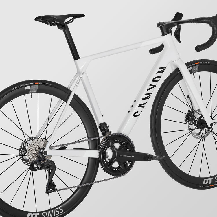 Ultimate CF SLX 8 Di2 Ultimate CF SLX 8 Di2