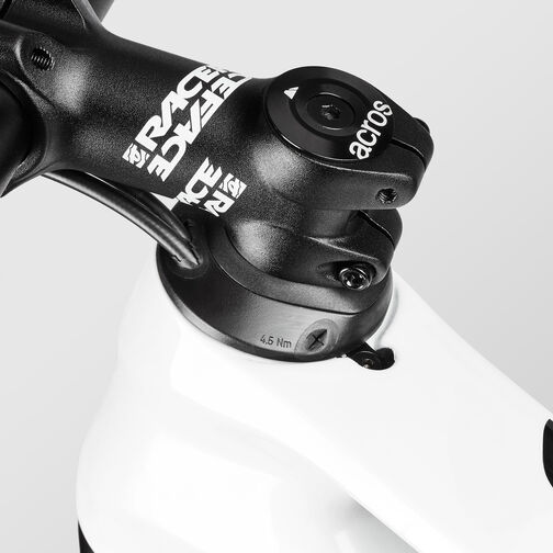 Exceed CF 7 Exceed CF 7