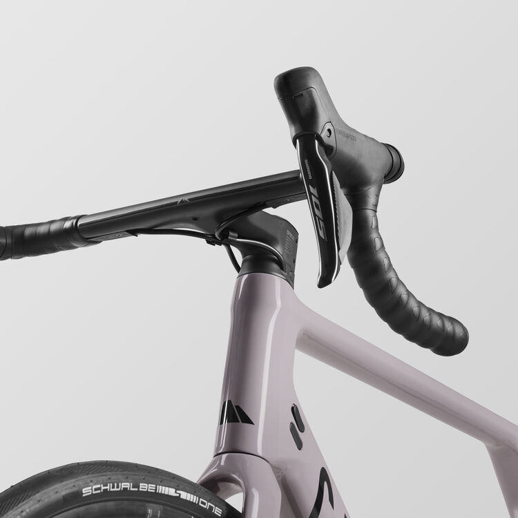Endurace CF 7 Di2 Endurace CF 7 Di2