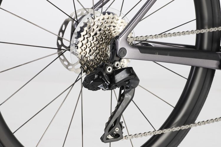 Endurace CF SLX 7 Di2 Endurace CF SLX 7 Di2