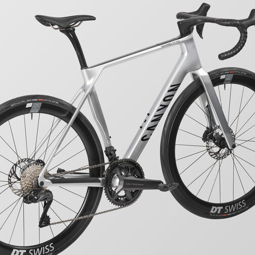 Endurace CF SLX 8 Di2 Endurace CF SLX 8 Di2