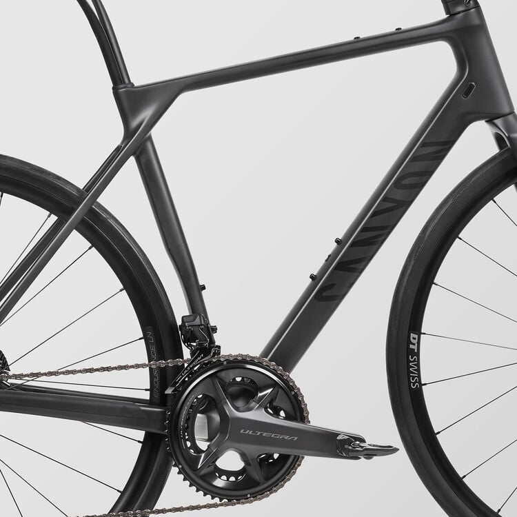 Endurace CF 8 Di2 Endurace CF 8 Di2