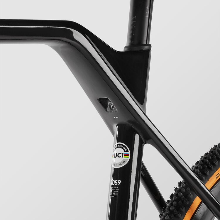 Inflite CF SLX 9 Inflite CF SLX 9