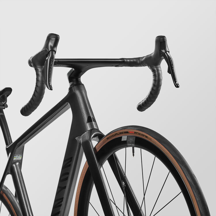 Endurace CF SLX 8 Di2 Endurace CF SLX 8 Di2
