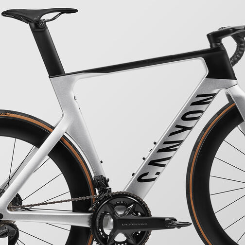 Aeroad CF SLX 8 Di2 Aeroad CF SLX 8 Di2
