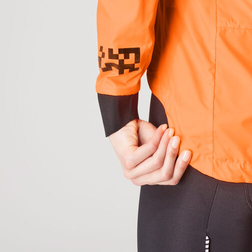 Canyon Women's Classic Windproof Cycling Jacket Canyon Women's Classic Windproof Cycling Jacket