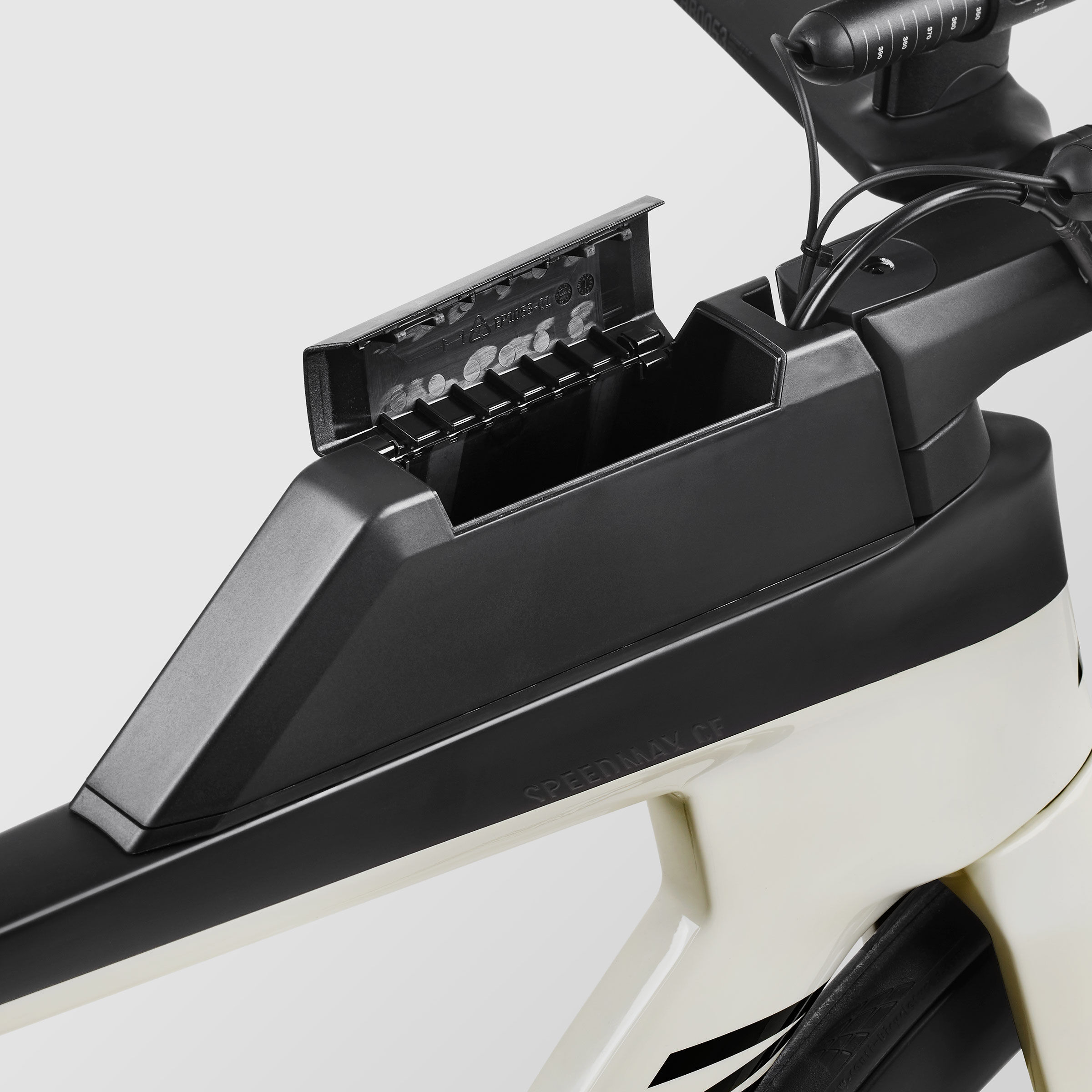 Speedmax CF 8 Disc Di2