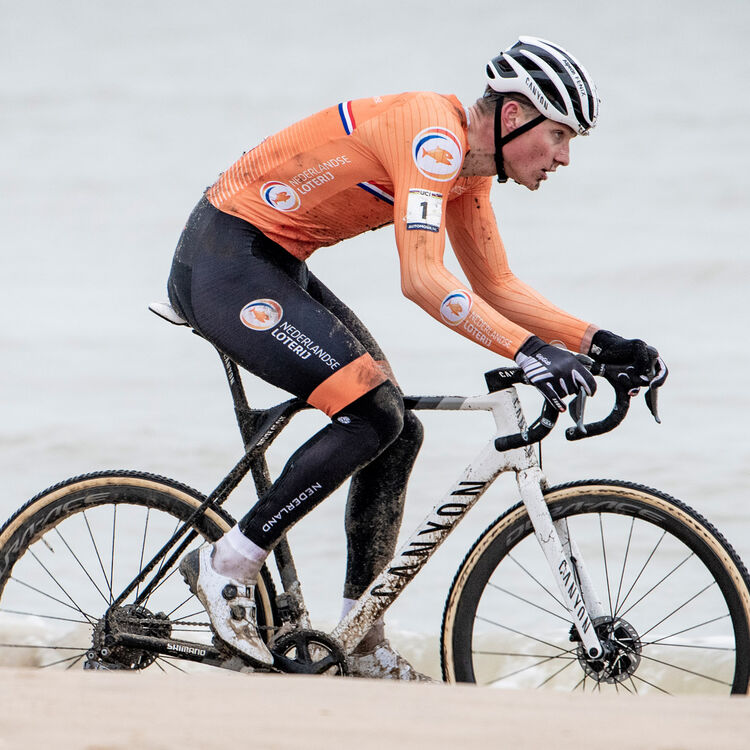 Inflite CF SL 7 Inflite CF SL 7