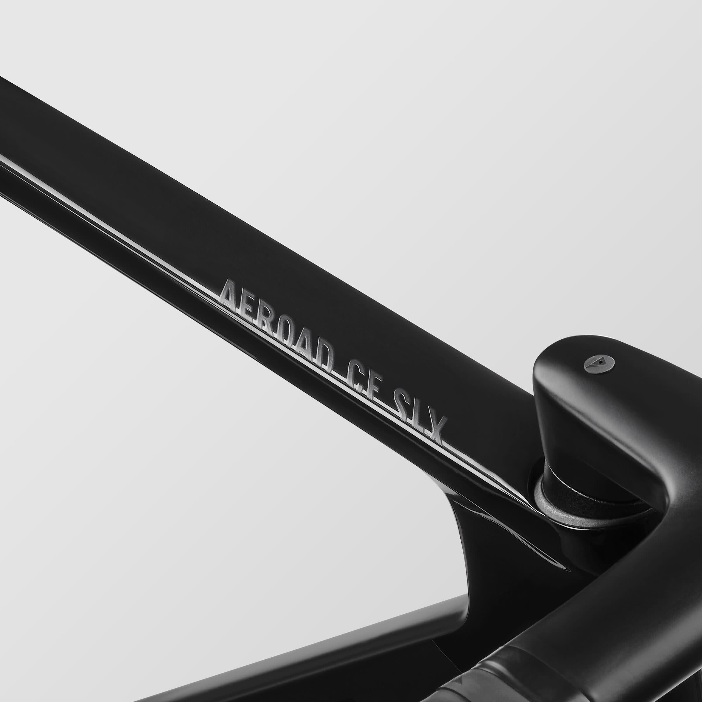 Aeroad CF SLX 8 eTap