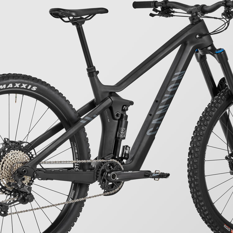 Strive CFR Underdog Strive CFR Underdog