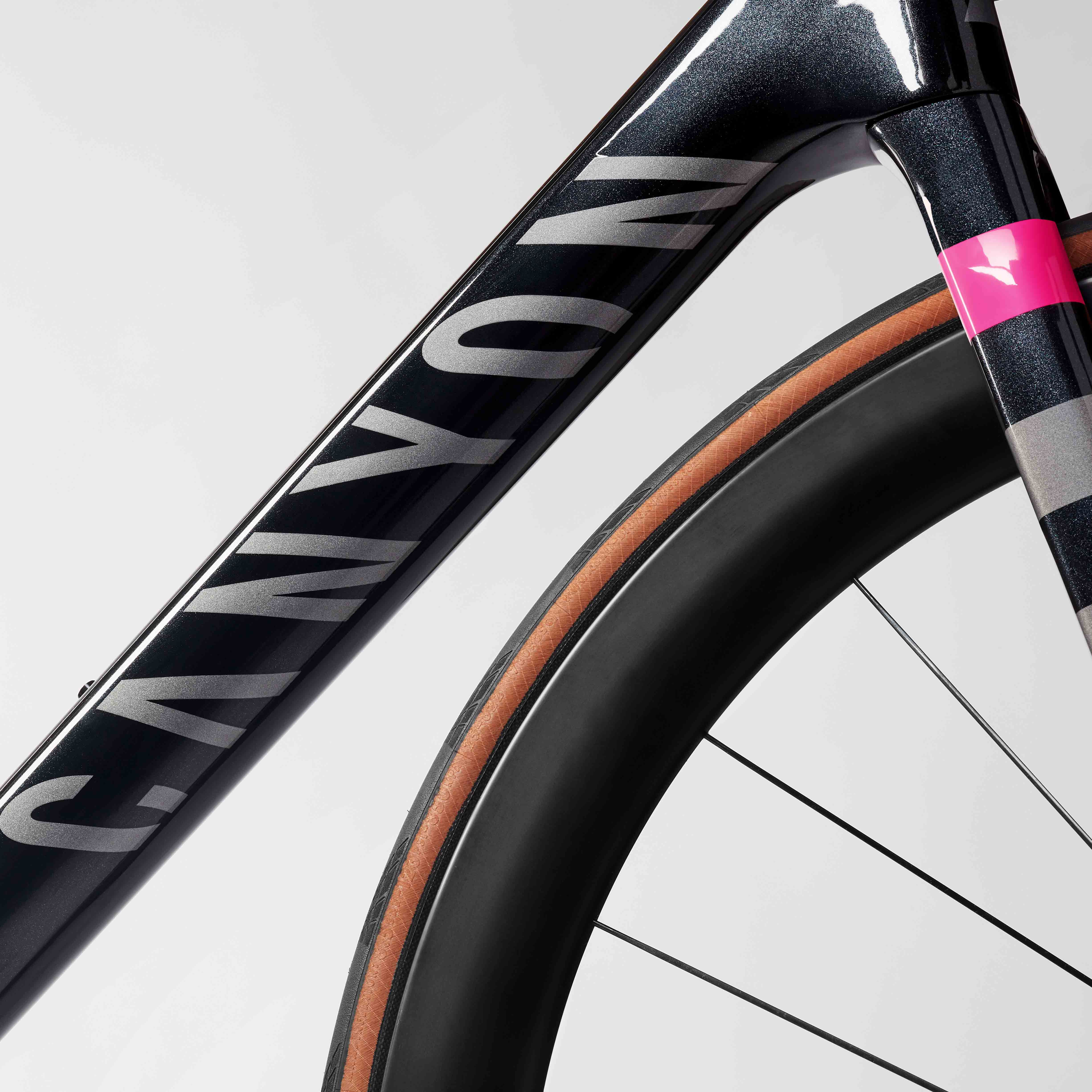 Ultimate CF SL 8 Disc RCC