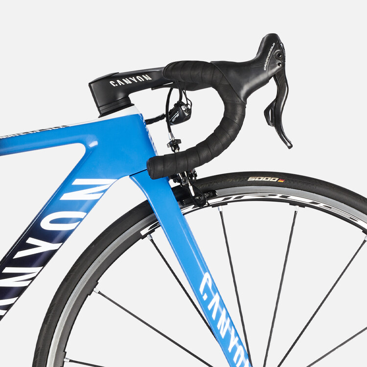 Ultimate CF SLX 9 Team Movistar  Ultimate CF SLX 9 Team Movistar