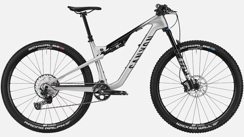 Lux Trail CF 7 Lux Trail CF 7