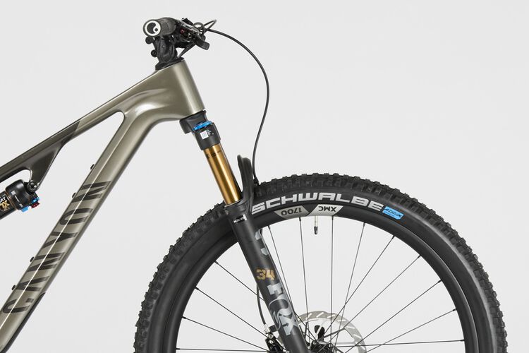 Neuron CF 9 Neuron CF 9