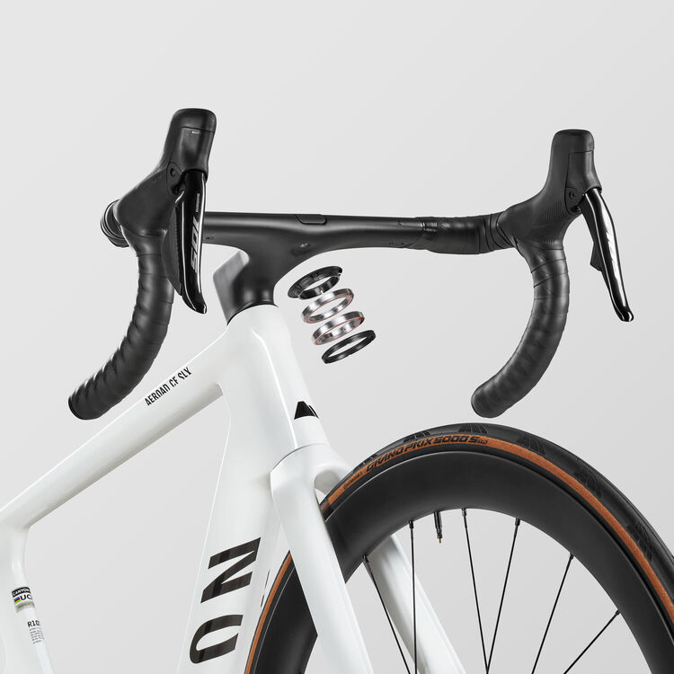 Aeroad CF SLX 7 Di2 C46 Aeroad CF SLX 7 Di2 C46