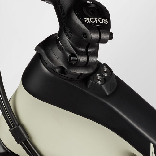 Neuron CF 8 Neuron CF 8