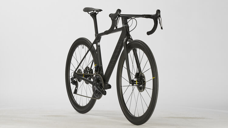 Ultimate CF SLX Disc 9.0 Di2 Ultimate CF SLX Disc 9.0 Di2