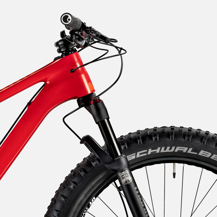 Dude CF 9.0 Trail Dude CF 9.0 Trail